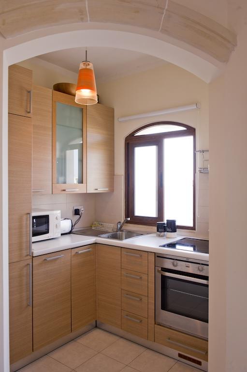 Ferienwohnung Ascot By The Sea St. Paul's Bay Zimmer foto